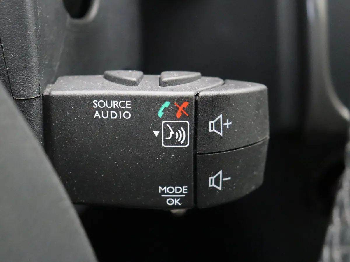 0.9 TCe S&S Ambiance | Cruise Control | Navigatie | Airco |