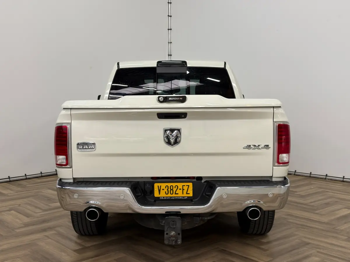 1500 5.7 V8 Quad Cab 6'4|NAP|PANO|MEMORY|INRUIL MOGELIJK|