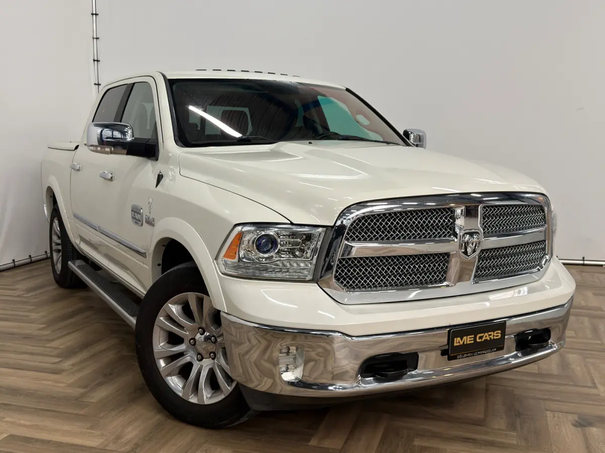 1500 5.7 V8 Quad Cab 6'4|NAP|PANO|MEMORY|INRUIL MOGELIJK|