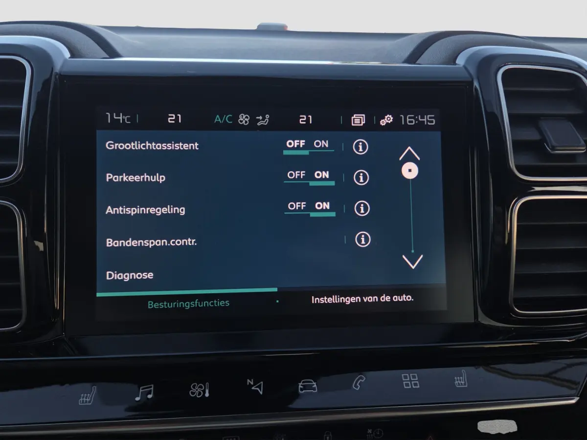 1.6 Plug-in Hybrid 225 Shine | 90% SOH | Trekhaak afneembaar | Vol leder memory stoelen met massage | Stoelverwarming | Camera | Keyless | Full map navigatie |