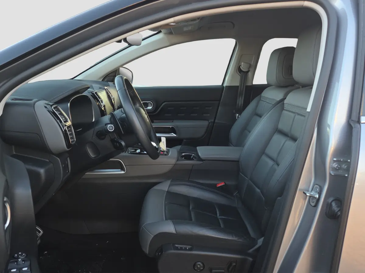 1.6 Plug-in Hybrid 225 Shine | 90% SOH | Trekhaak afneembaar | Vol leder memory stoelen met massage | Stoelverwarming | Camera | Keyless | Full map navigatie |