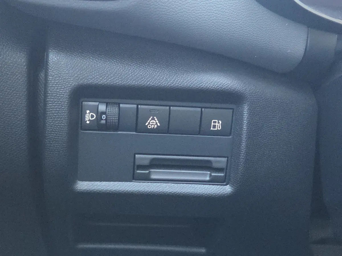 1.6 Plug-in Hybrid 225 Shine | 90% SOH | Trekhaak afneembaar | Vol leder memory stoelen met massage | Stoelverwarming | Camera | Keyless | Full map navigatie |