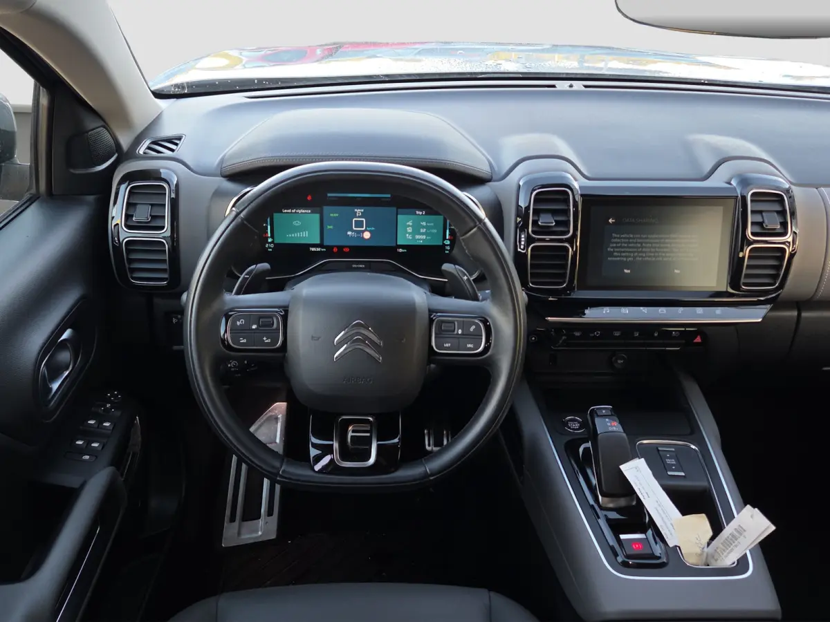 1.6 Plug-in Hybrid 225 Shine | 90% SOH | Trekhaak afneembaar | Vol leder memory stoelen met massage | Stoelverwarming | Camera | Keyless | Full map navigatie |