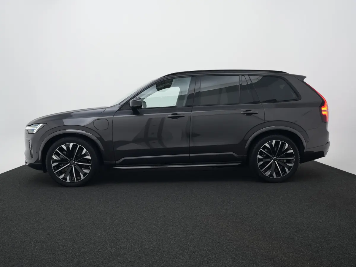 T8 Recharge AWD Ultra Dark | Luchtvering | Bowers & Wilkins | 360° | Head-Up | Massage | Panoramadak | Trekhaak