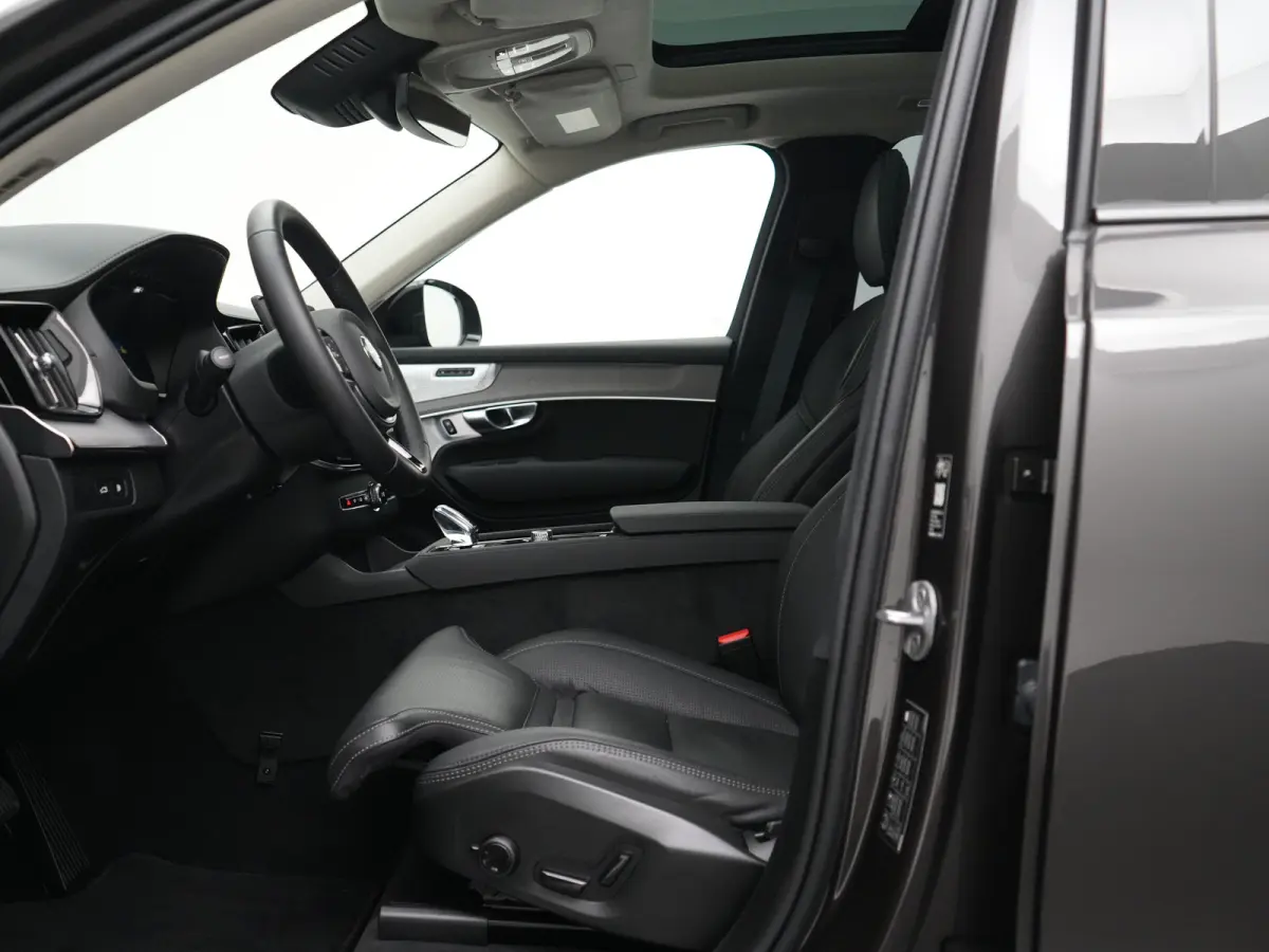 T8 Recharge AWD Ultra Dark | Luchtvering | Bowers & Wilkins | 360° | Head-Up | Massage | Panoramadak | Trekhaak