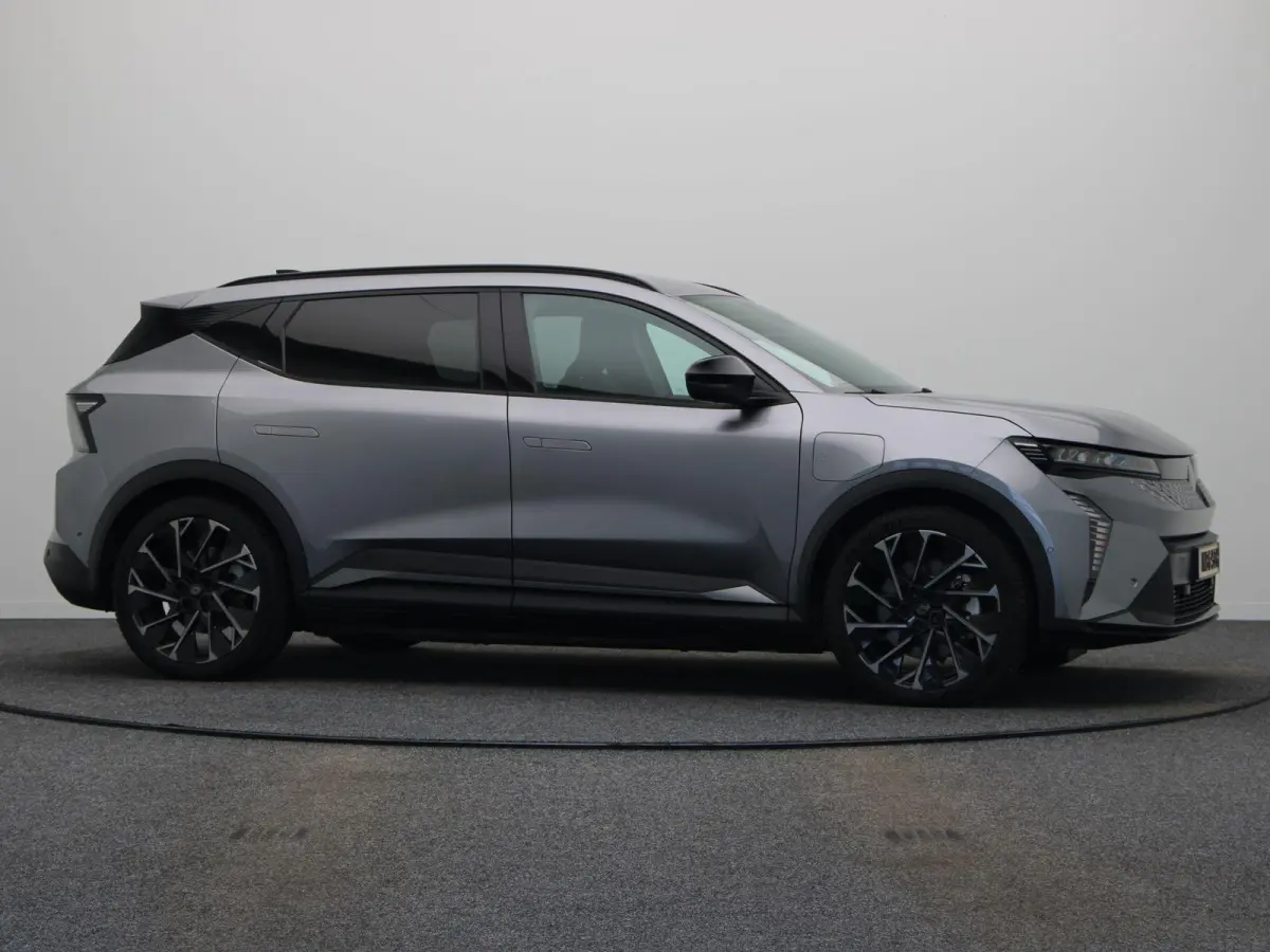EV87 long range esprit Alpine | Stoel en stuur verwarming | elektrische kofferklep | 98% SOH |