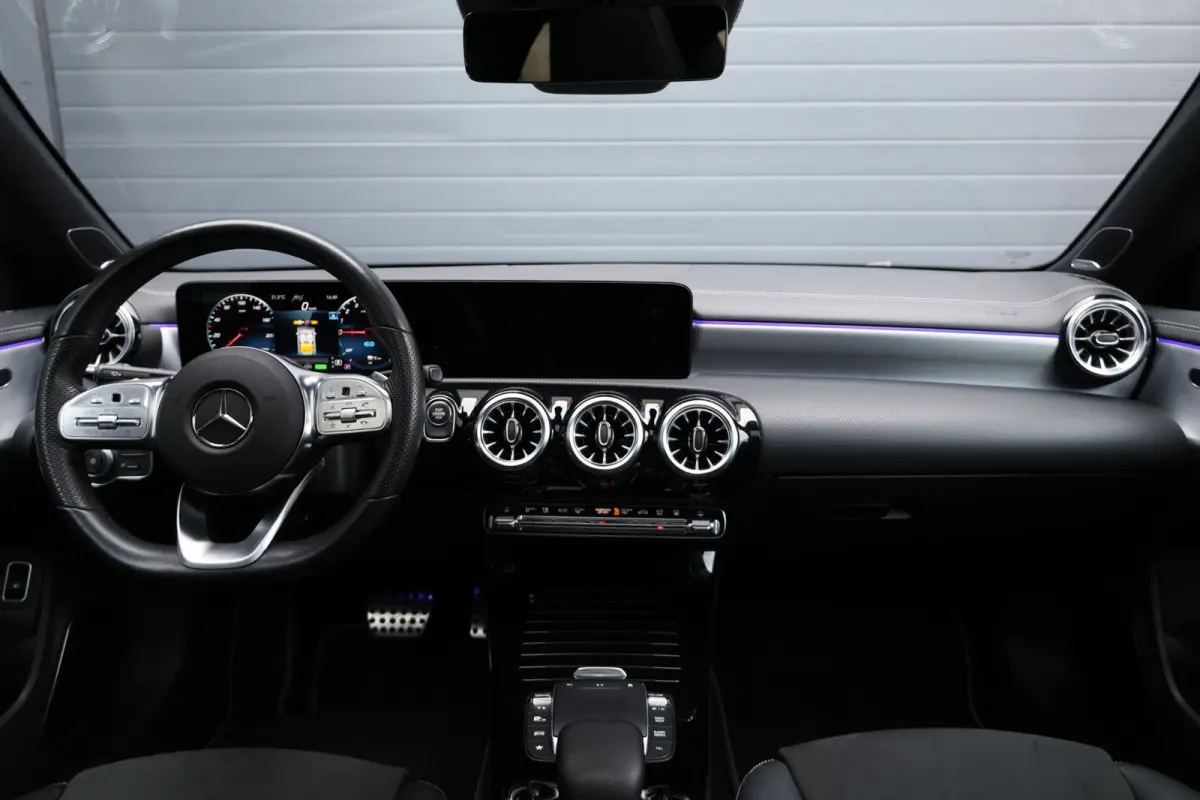 250 e AMG Limited MULTIBEAM/VIRTUAL/SFEER/LEER+S.VERWARMING+MEMORY/19" LMV/360/ACC/ECC/12 MND GARANTIE!