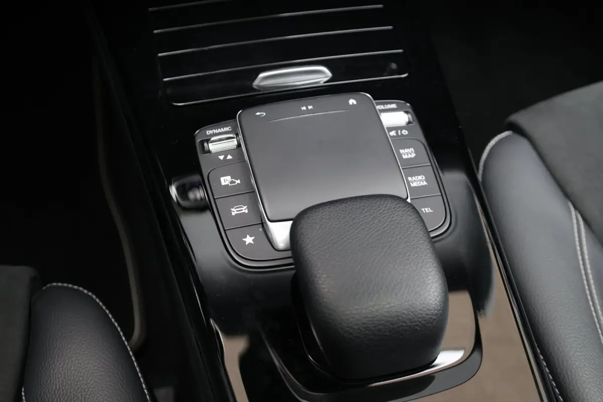 250 e AMG Limited MULTIBEAM/VIRTUAL/SFEER/LEER+S.VERWARMING+MEMORY/19" LMV/360/ACC/ECC/12 MND GARANTIE!