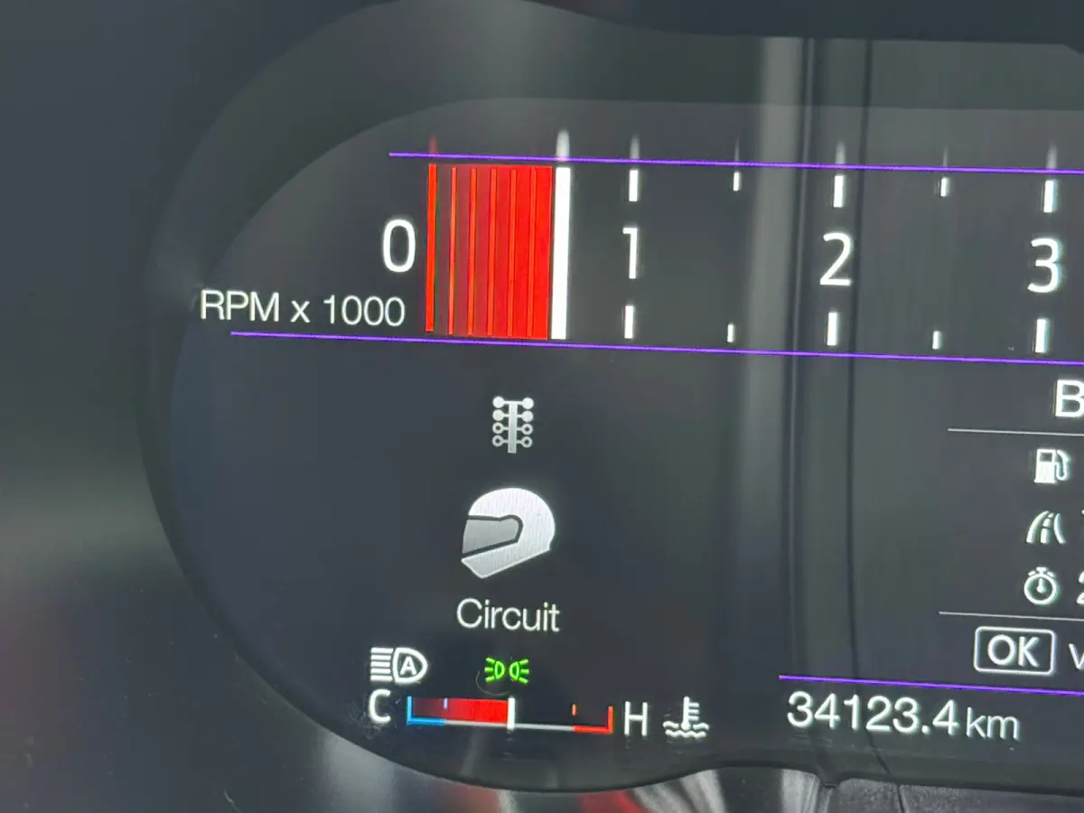 USA 5.0 V8 GT Performance BLACK FRIDAY DEAL!