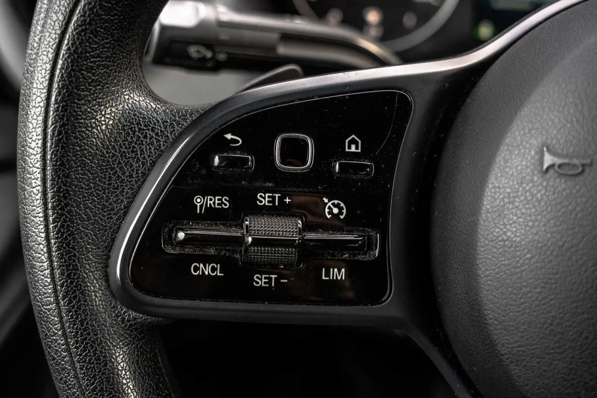 315 CDI L3H2 | Automaat | DC 5-Zits | Camera | Cruise | Mbux | Climatronic