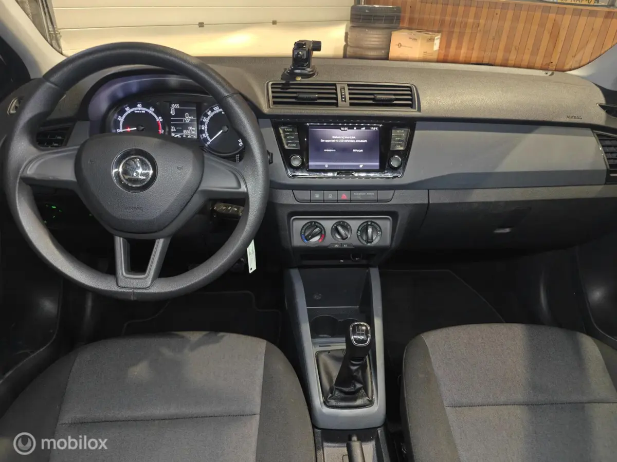 Hatchback 5-deurs 1.0 75pk Airco el.Ram. CruiseC
