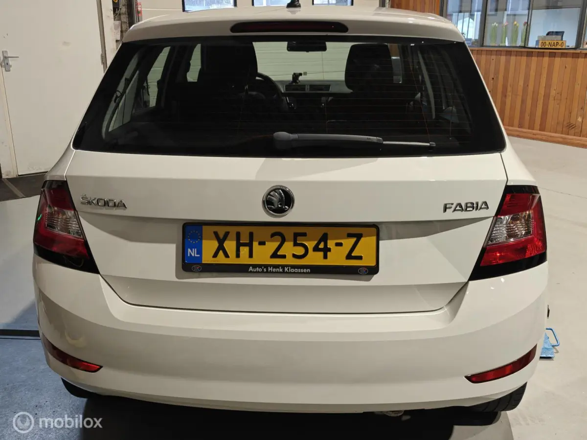 Hatchback 5-deurs 1.0 75pk Airco el.Ram. CruiseC