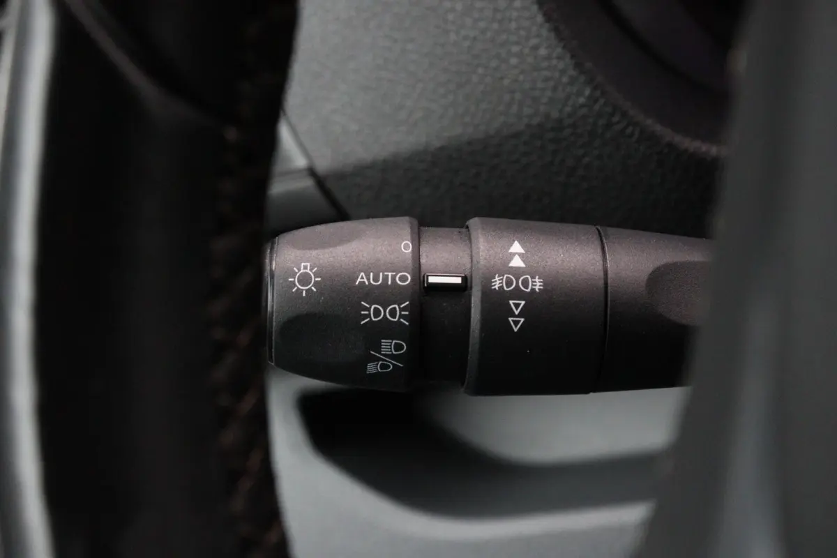 bestel 1.5 CDTI L2H1 l KASTENINBOUW l NAVI l 360 CAMERA l CRUISE CONTROL
