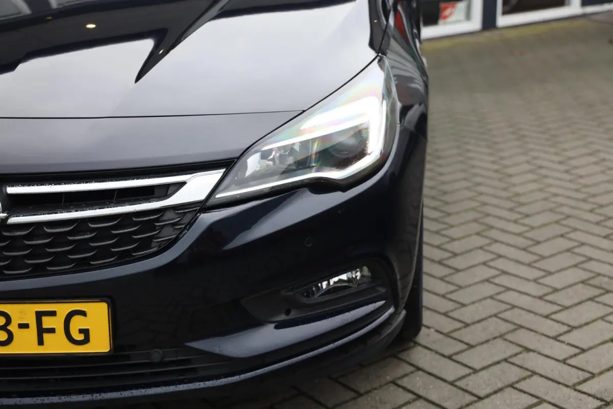 1.0 Turbo 120 Jaar Edition|Carplay|Clima|Cruise|Navi|Comfortstoelen