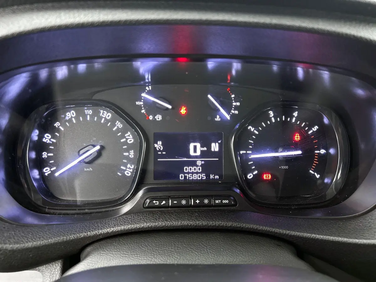 2.0 CDTI L3H1 Automaat Airco Navigatie Trekhaak Camera Cruise Control