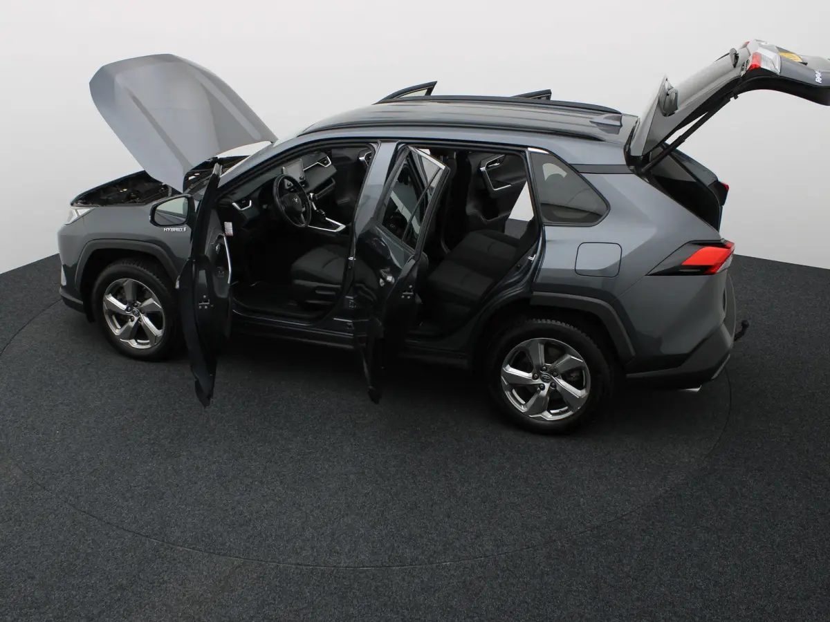 2.5 Hybrid Dynamic | NL Auto | Camera | PDC | Trekhaak | Apple \ Android | Bearlock | Prijs Rijklaar!!