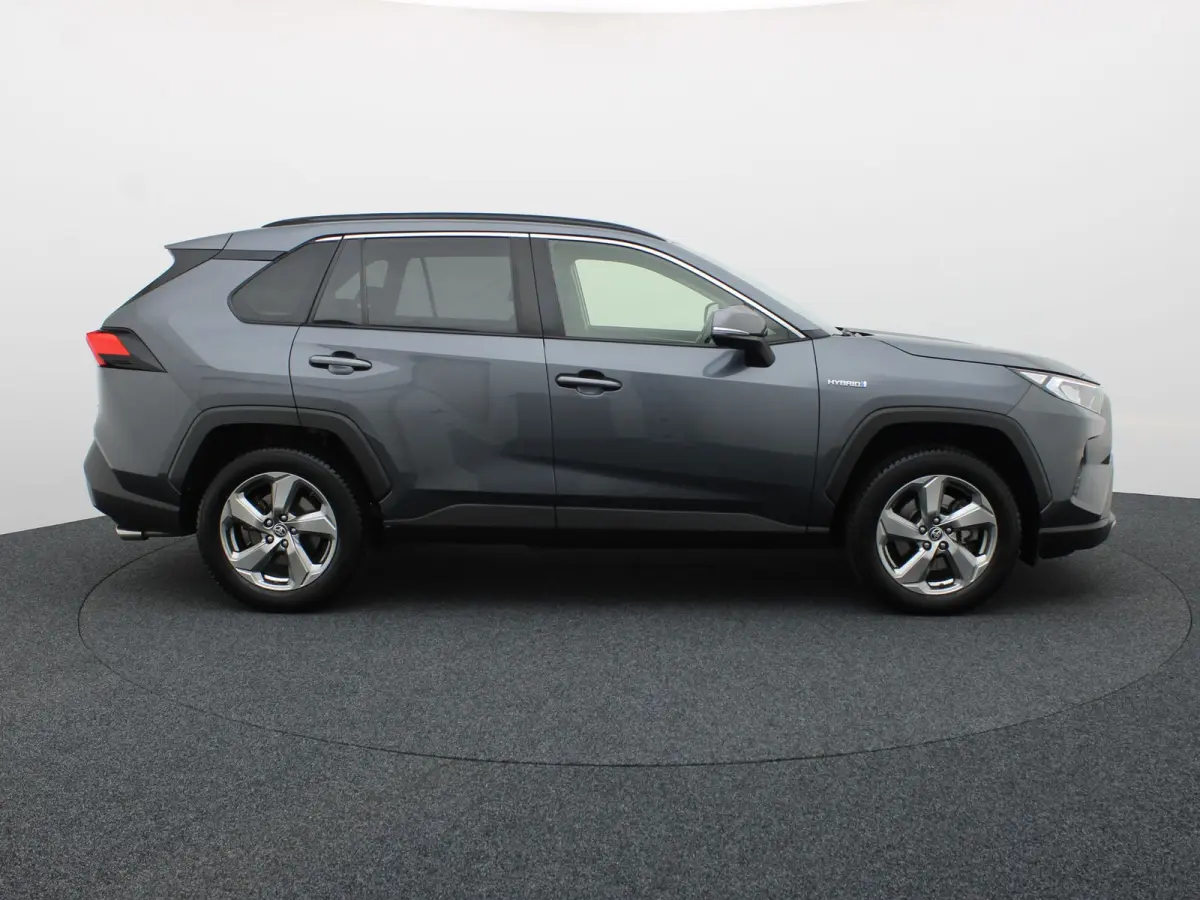 2.5 Hybrid Dynamic | NL Auto | Camera | PDC | Trekhaak | Apple \ Android | Bearlock | Prijs Rijklaar!!
