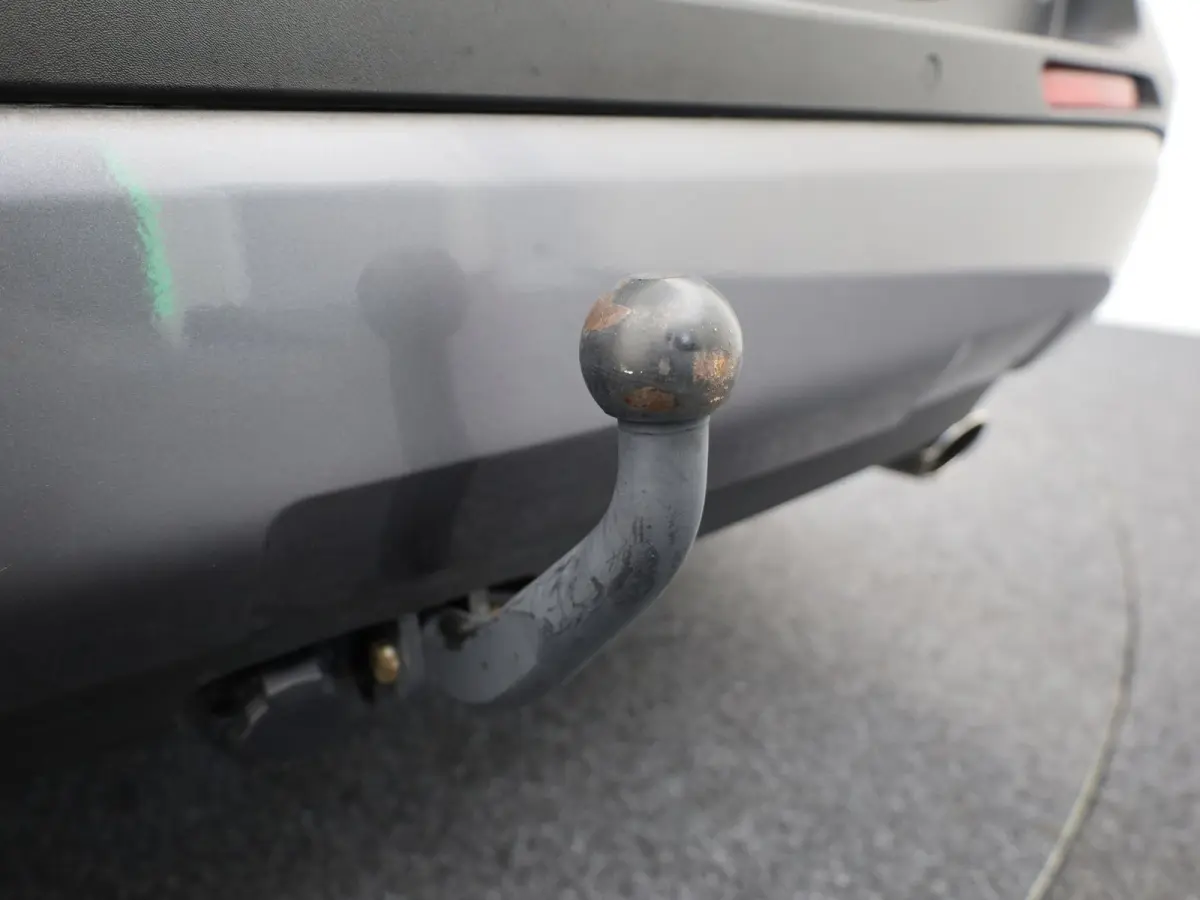 2.5 Hybrid Dynamic | NL Auto | Camera | PDC | Trekhaak | Apple \ Android | Bearlock | Prijs Rijklaar!!