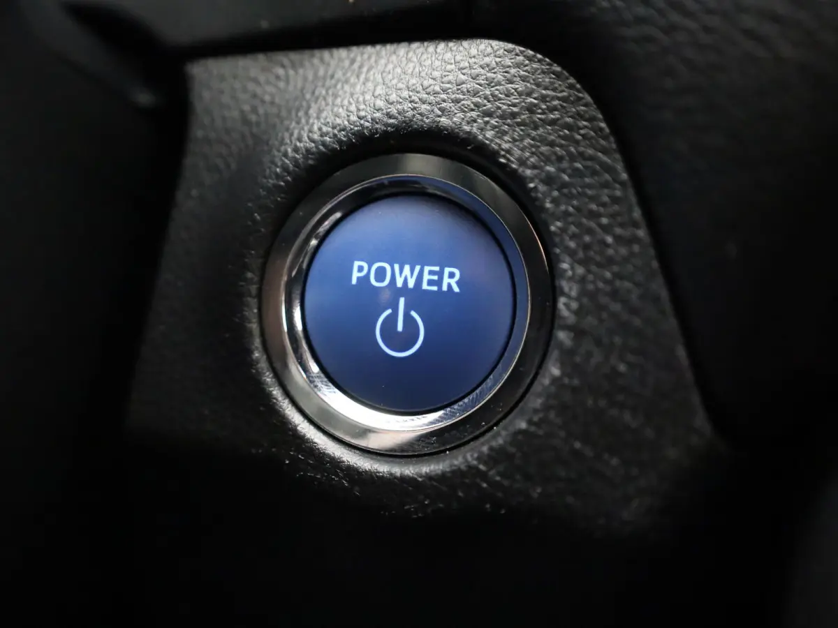 2.5 Hybrid Dynamic | NL Auto | Camera | PDC | Trekhaak | Apple \ Android | Bearlock | Prijs Rijklaar!!