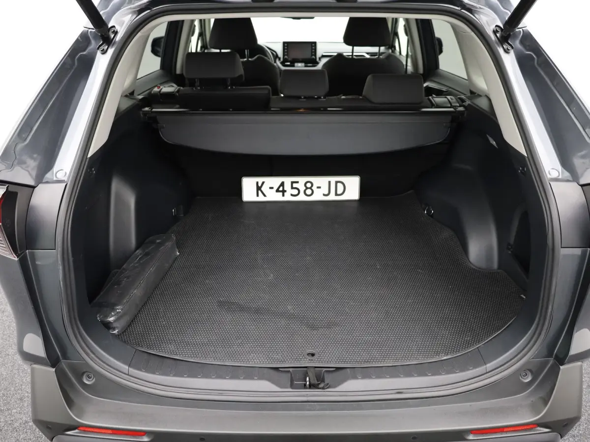 2.5 Hybrid Dynamic | NL Auto | Camera | PDC | Trekhaak | Apple \ Android | Bearlock | Prijs Rijklaar!!