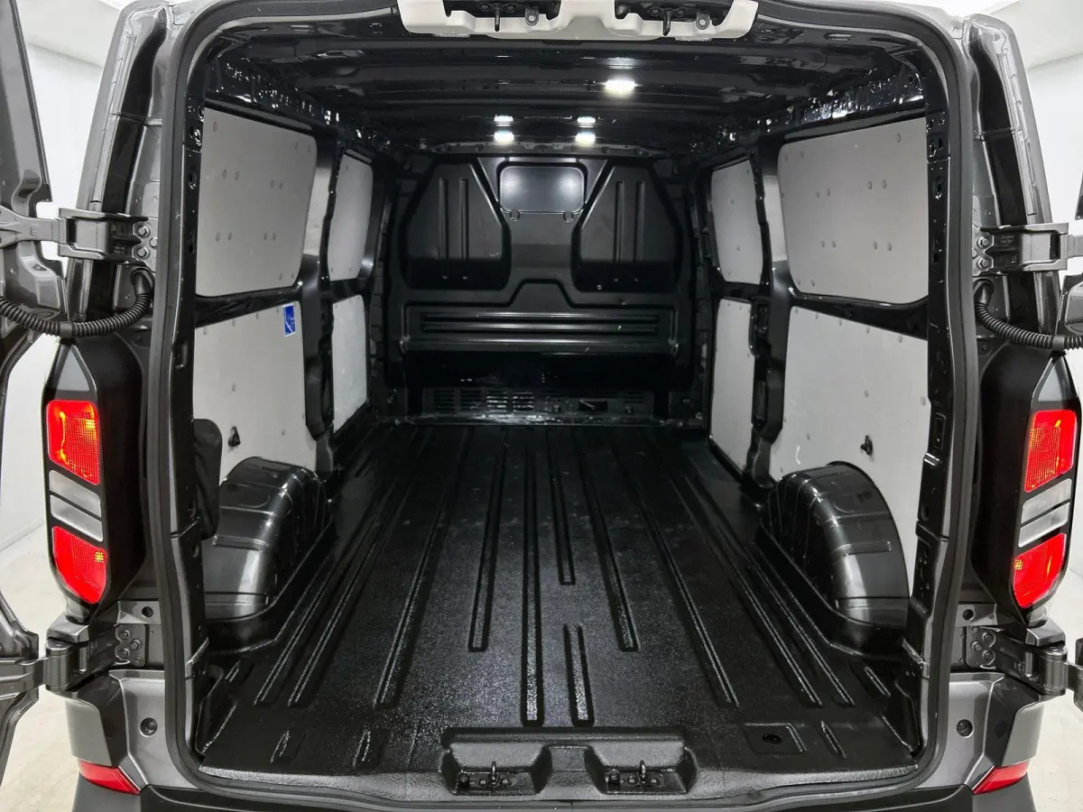 300 2.0 TDCI L2H1 Trend Automaat Airco Navigatie Cruise Navi Trekhaak