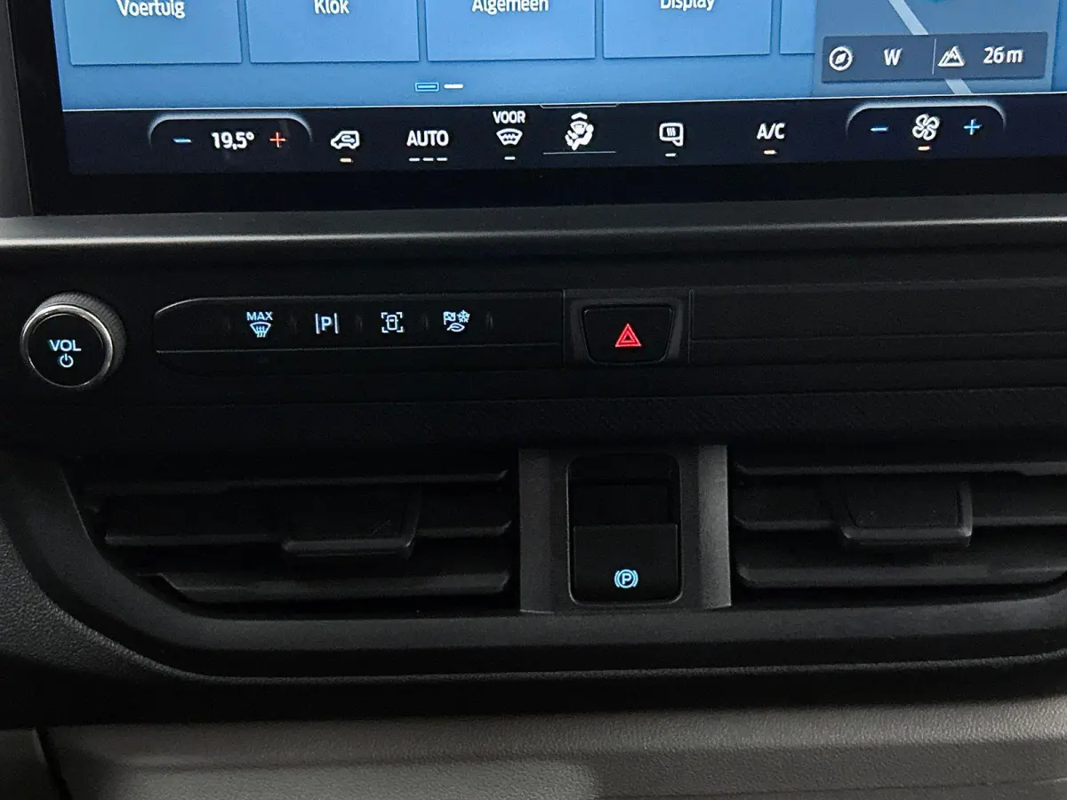 300 2.0 TDCI L2H1 Trend Automaat Airco Navigatie Cruise Navi Trekhaak