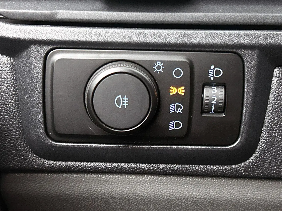 300 2.0 TDCI L2H1 Trend Automaat Airco Navigatie Cruise Navi Trekhaak