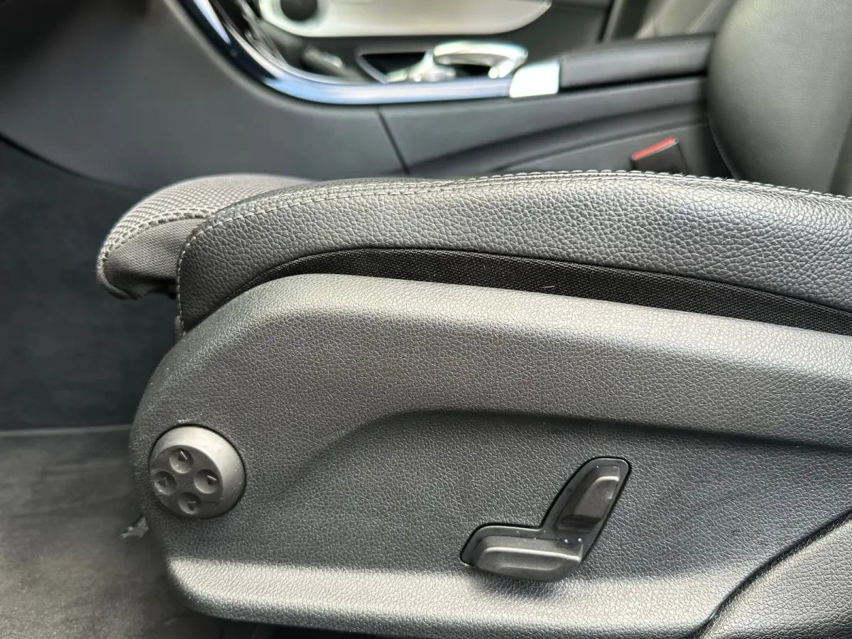 180 Prestige Automaat Leer Navi