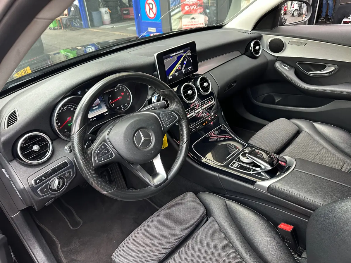 180 Prestige Automaat Leer Navi