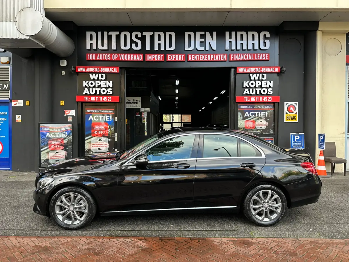180 Prestige Automaat Leer Navi