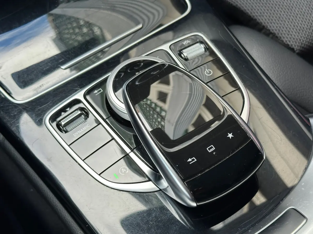 180 Prestige Automaat Leer Navi