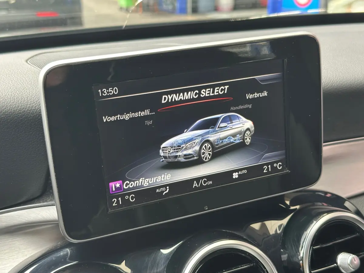180 Prestige Automaat Leer Navi