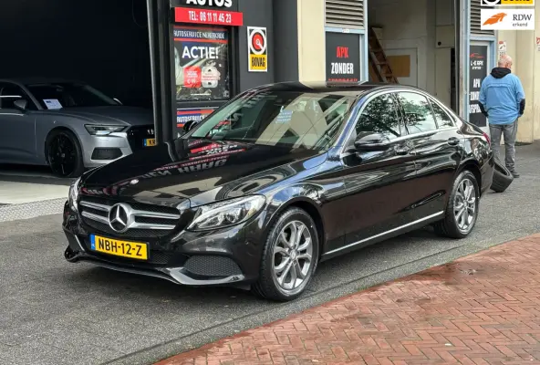 180 Prestige Automaat Leer Navi