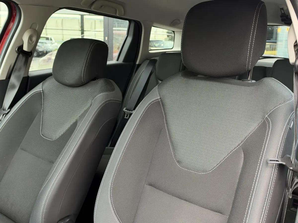 1.2 TCe Zen | Cruise Control | Navigatie | Airco |
