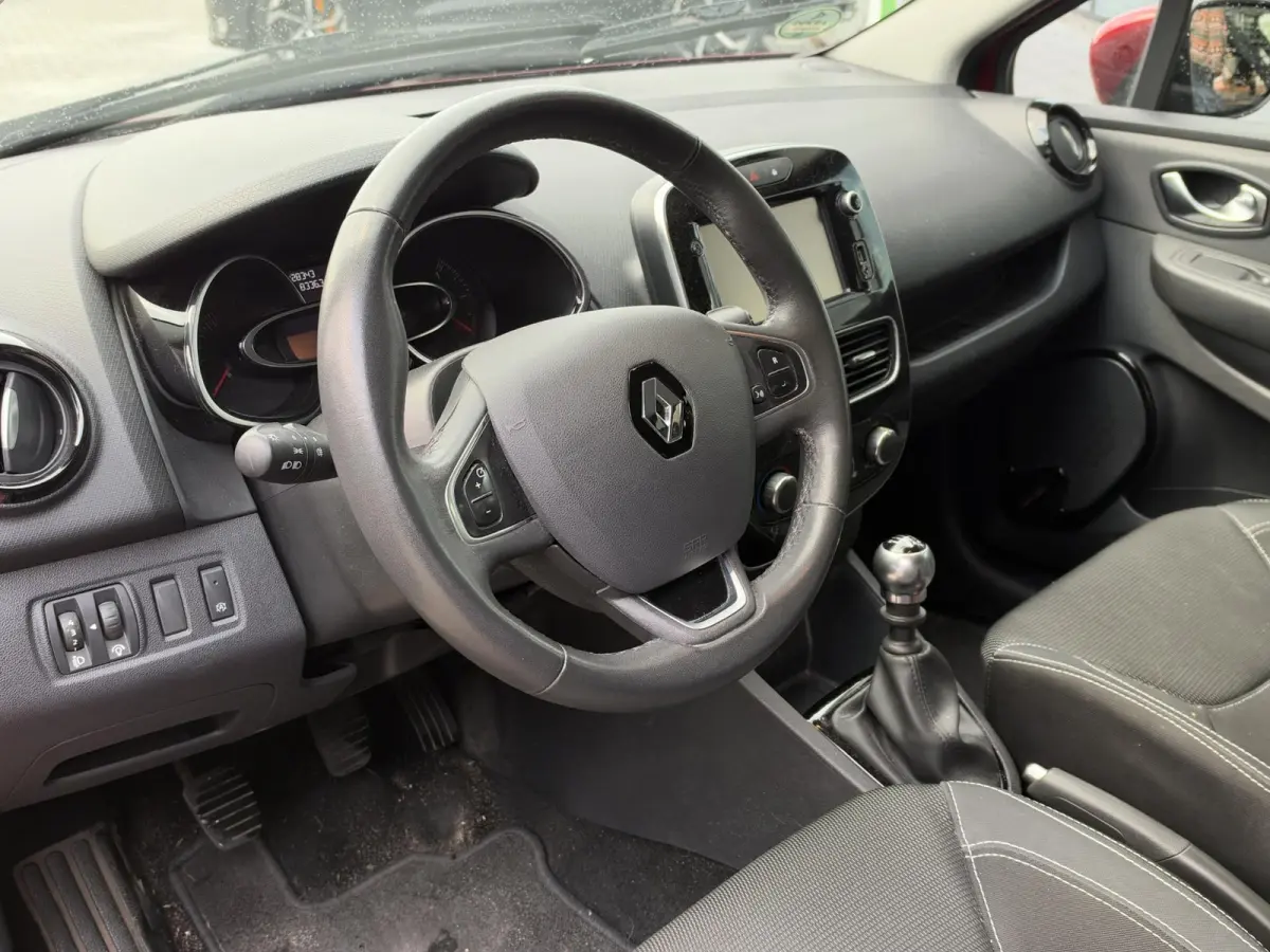 1.2 TCe Zen | Cruise Control | Navigatie | Airco |