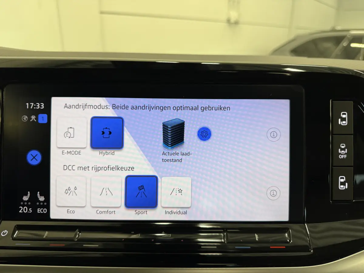 1.4 eHybrid Energetic 7p. PANO/MASSAGE/HEAD-UP/ADAPTIVE-ONDERSTEL/SOH 89,2%/360CAMERA/STANDKACHEL/EL.SCHFDEUREN/IQ-LIGHT/LEER-ALCANTARA/MEMORY/18"LMV/ACC/KEYLESS/SFEER/MIDDEN-CONSOLE/NET OH 