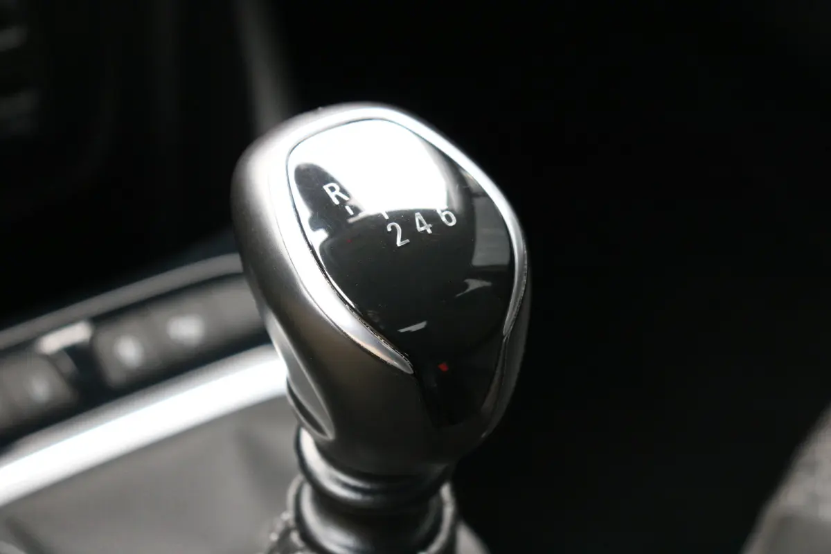 1.2 Turbo Level 2 | Navi | Camera | Cruise control | DAB | Apple carplay | Airco | PDC |