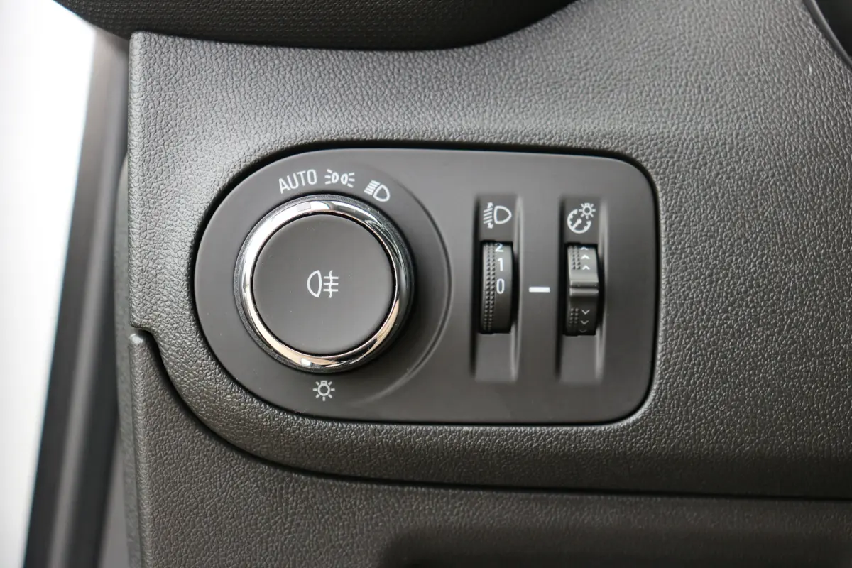 1.2 Turbo Level 2 | Navi | Camera | Cruise control | DAB | Apple carplay | Airco | PDC |
