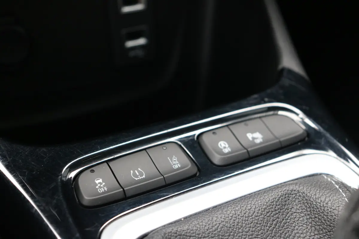 1.2 Turbo Level 2 | Navi | Camera | Cruise control | DAB | Apple carplay | Airco | PDC |