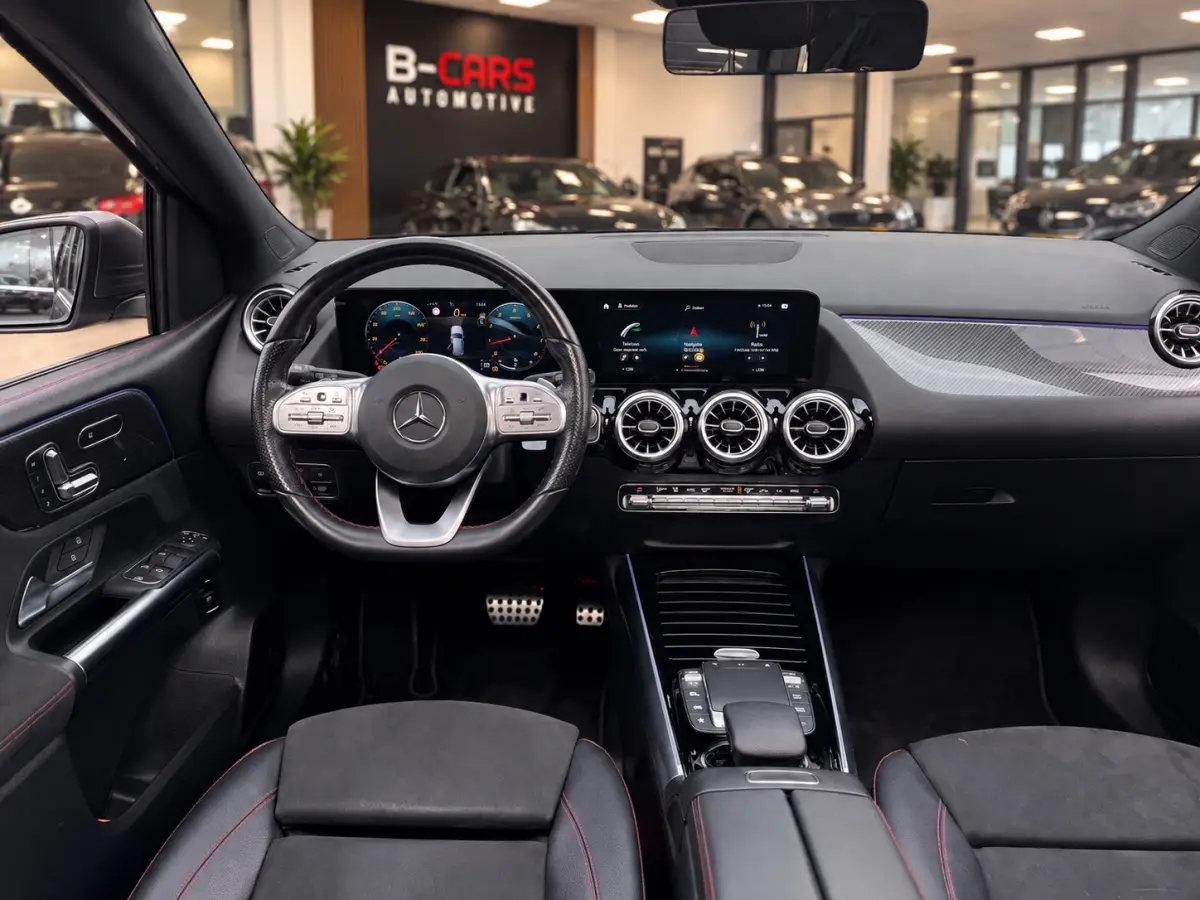 180 AMG|Pano|MemoryS|AmbiLight|Nap