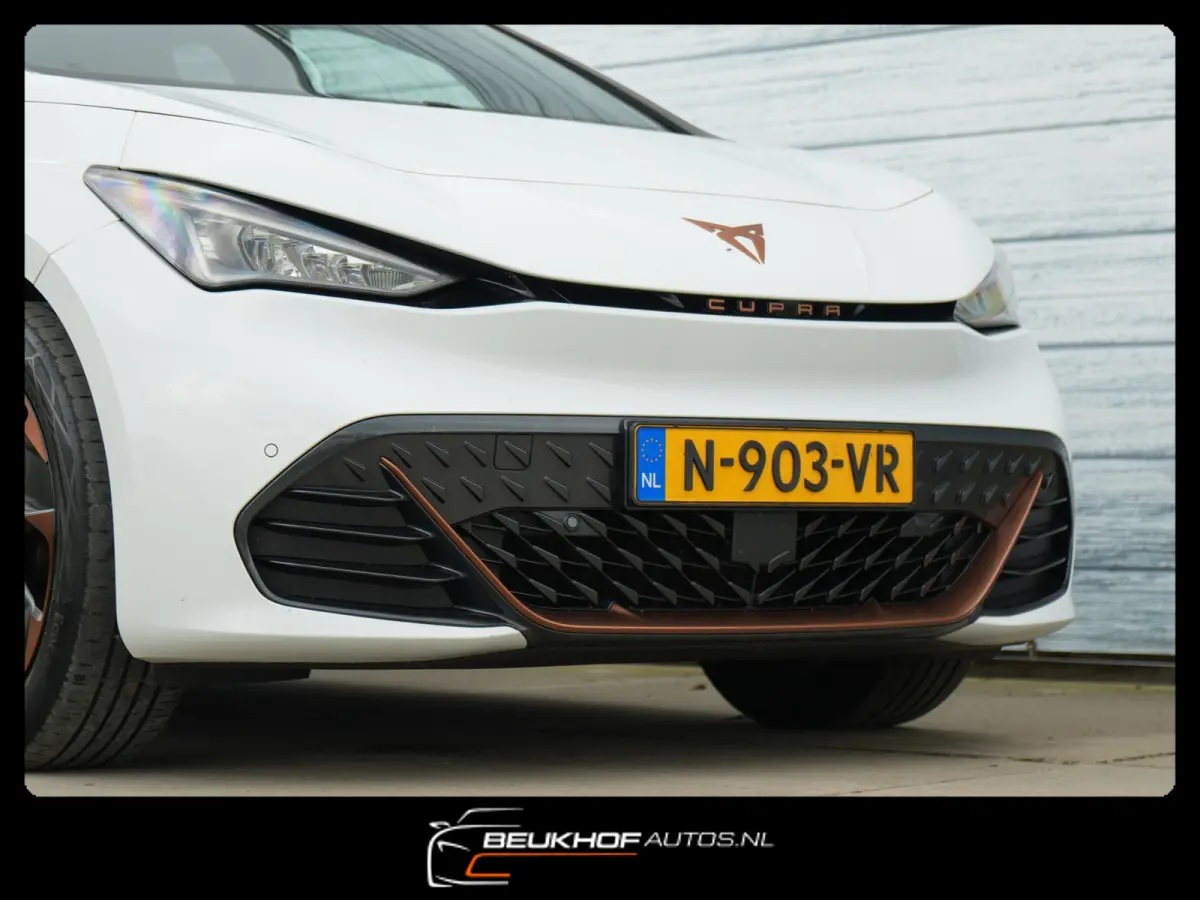 62 kWh Stoelverwarming Camera Navi Soh 92.4%