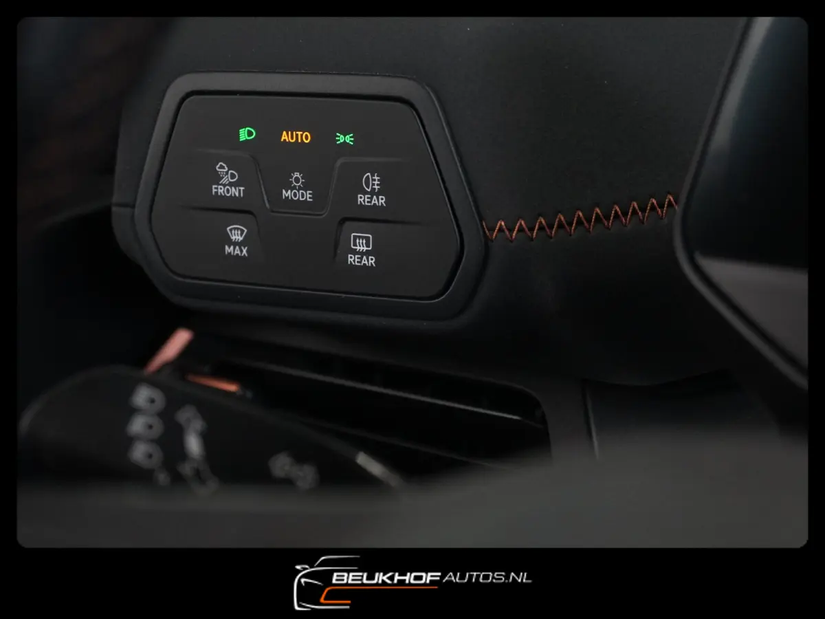 62 kWh Stoelverwarming Camera Navi Soh 92.4%