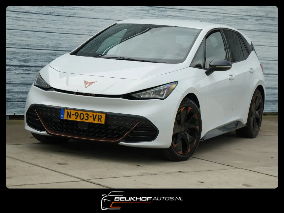 62 kWh Stoelverwarming Camera Navi Soh 92.4%
