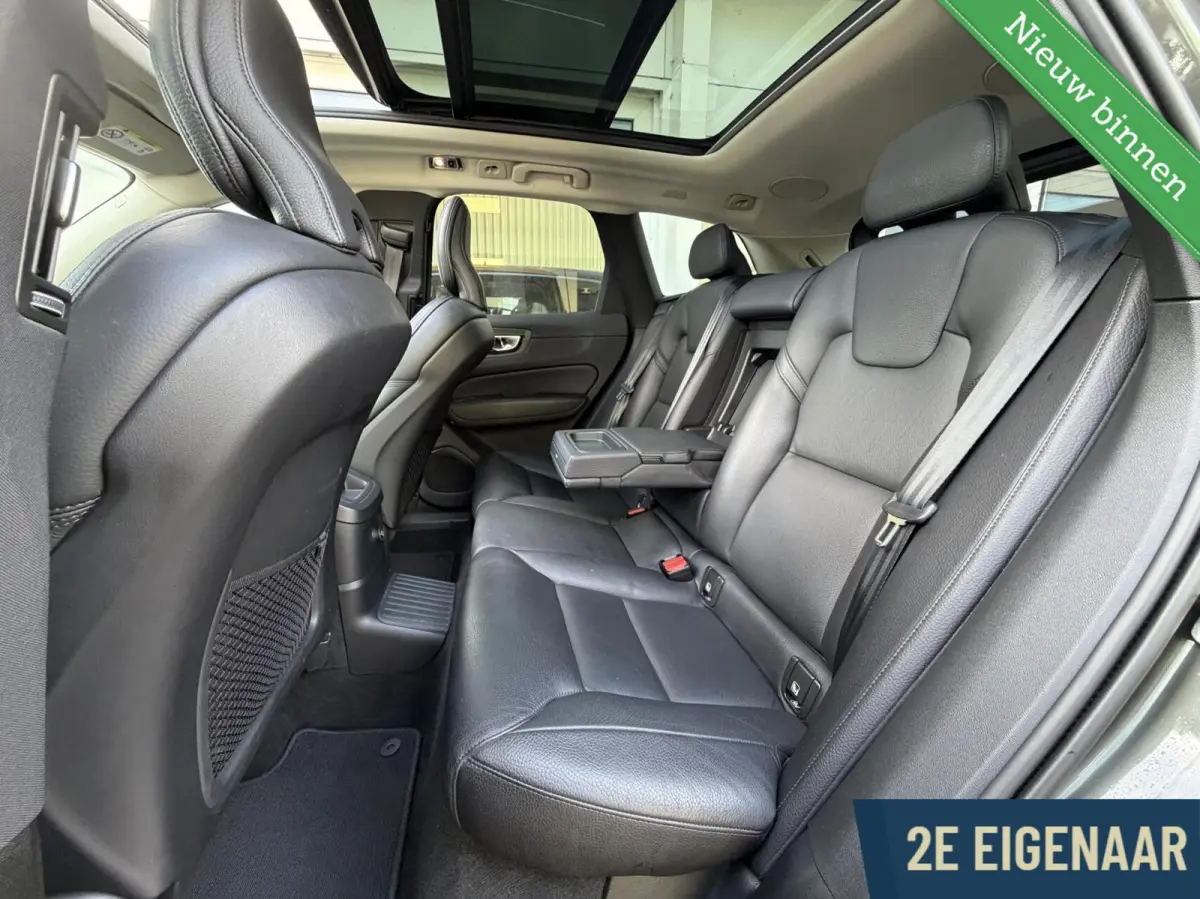 2.0 T8 AWD Inscription Harman Kardon Panorama 19"