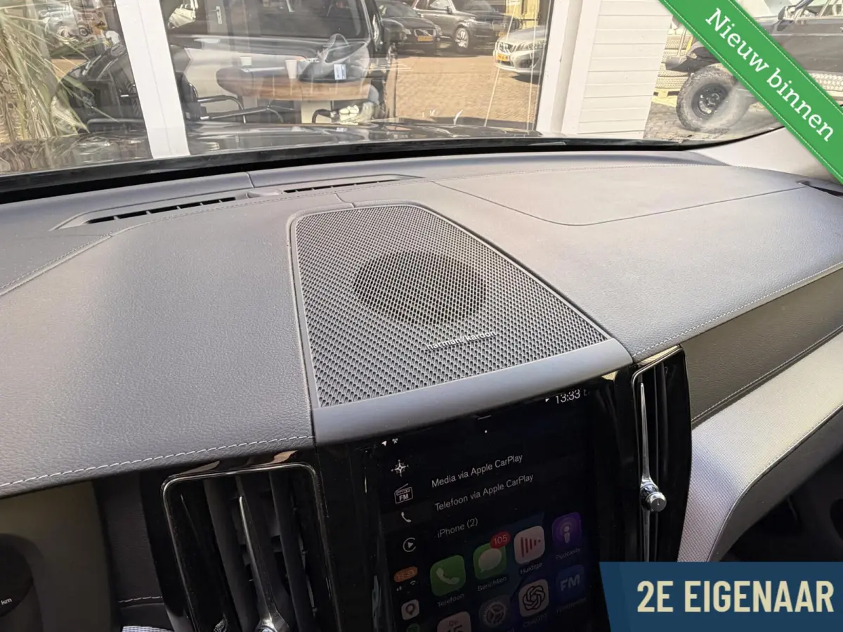 2.0 T8 AWD Inscription Harman Kardon Panorama 19"