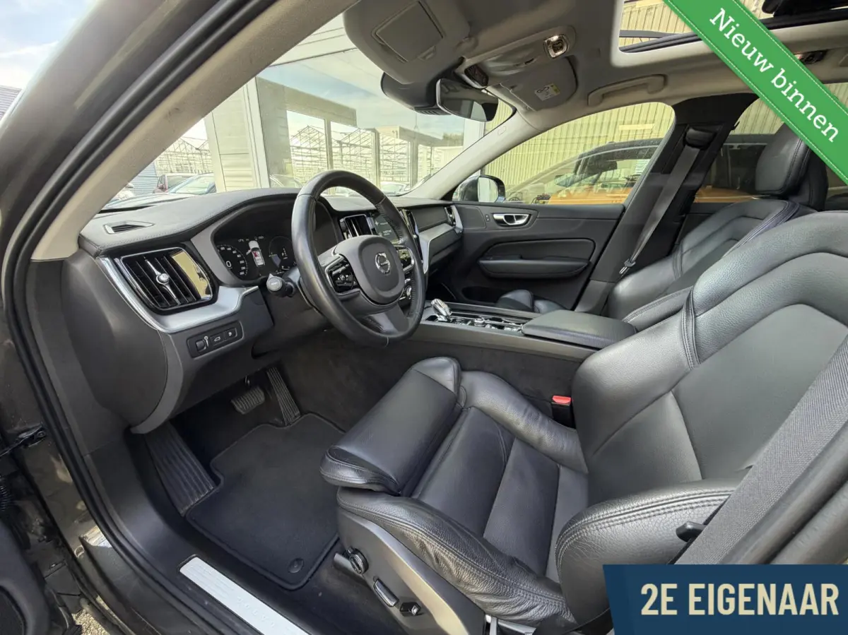 2.0 T8 AWD Inscription Harman Kardon Panorama 19"