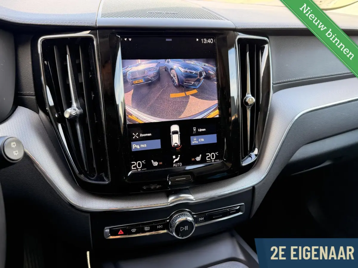 2.0 T8 AWD Inscription Harman Kardon Panorama 19"