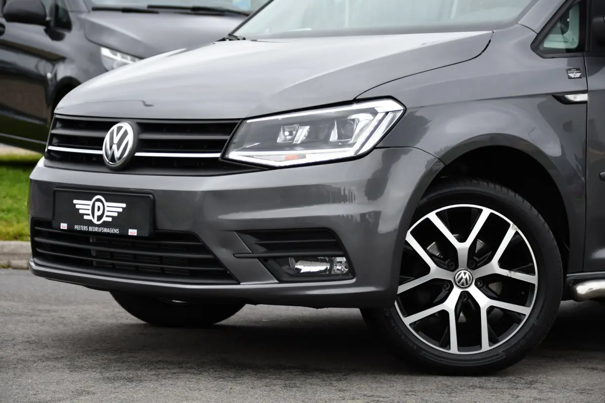 2.0 TDI L1H1 BMT Highline Adaptieve Cruise, Carplay, LED, Clima, Stoelverwarming, 150pk, Automaat, Leder, Uniek!