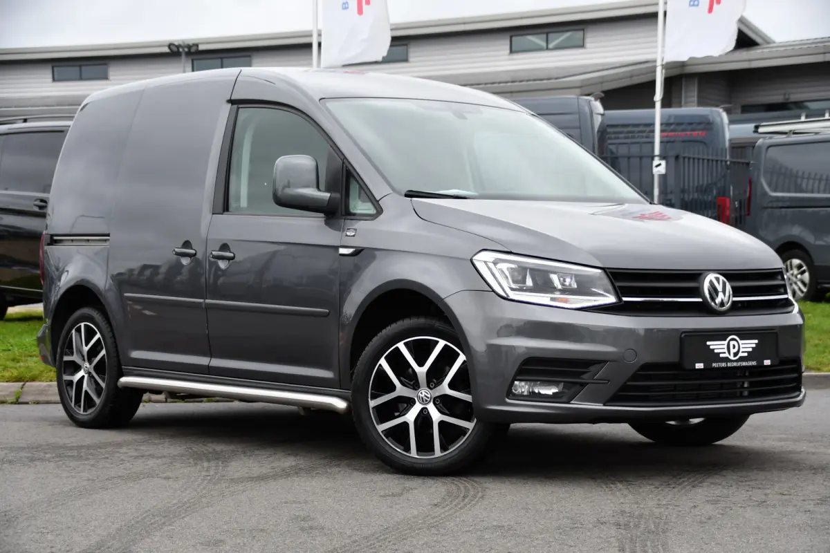 2.0 TDI L1H1 BMT Highline Adaptieve Cruise, Carplay, LED, Clima, Stoelverwarming, 150pk, Automaat, Leder, Uniek!