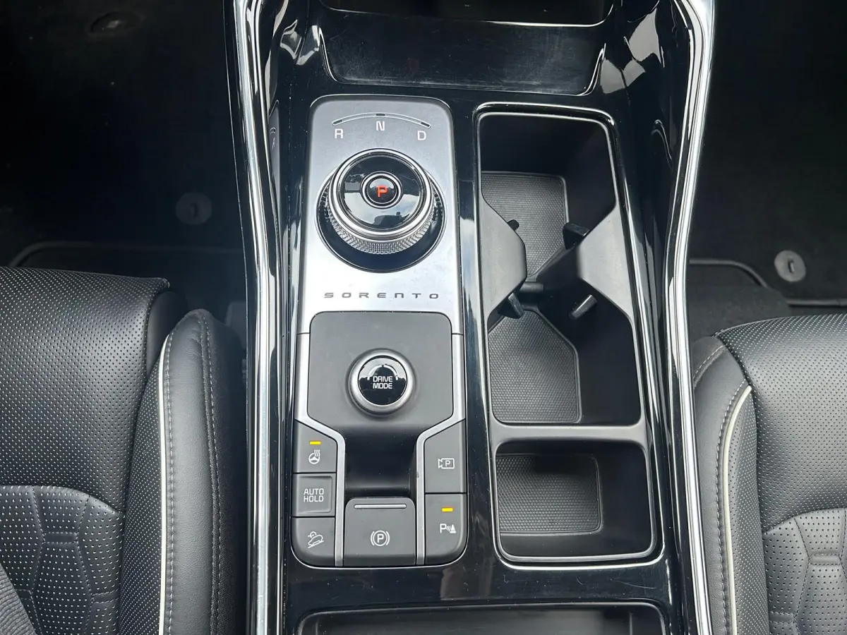 1.6 T-GDI Hybrid 2WD ExecutiveLine 5p. | Apple Carplay / Android Auto | Navigatiesysteem | Elektrisch Verstelbare Voorstoelen | Bestuurdersstoel met Geheugen | Elektrisch Schuif / Kanteldak 